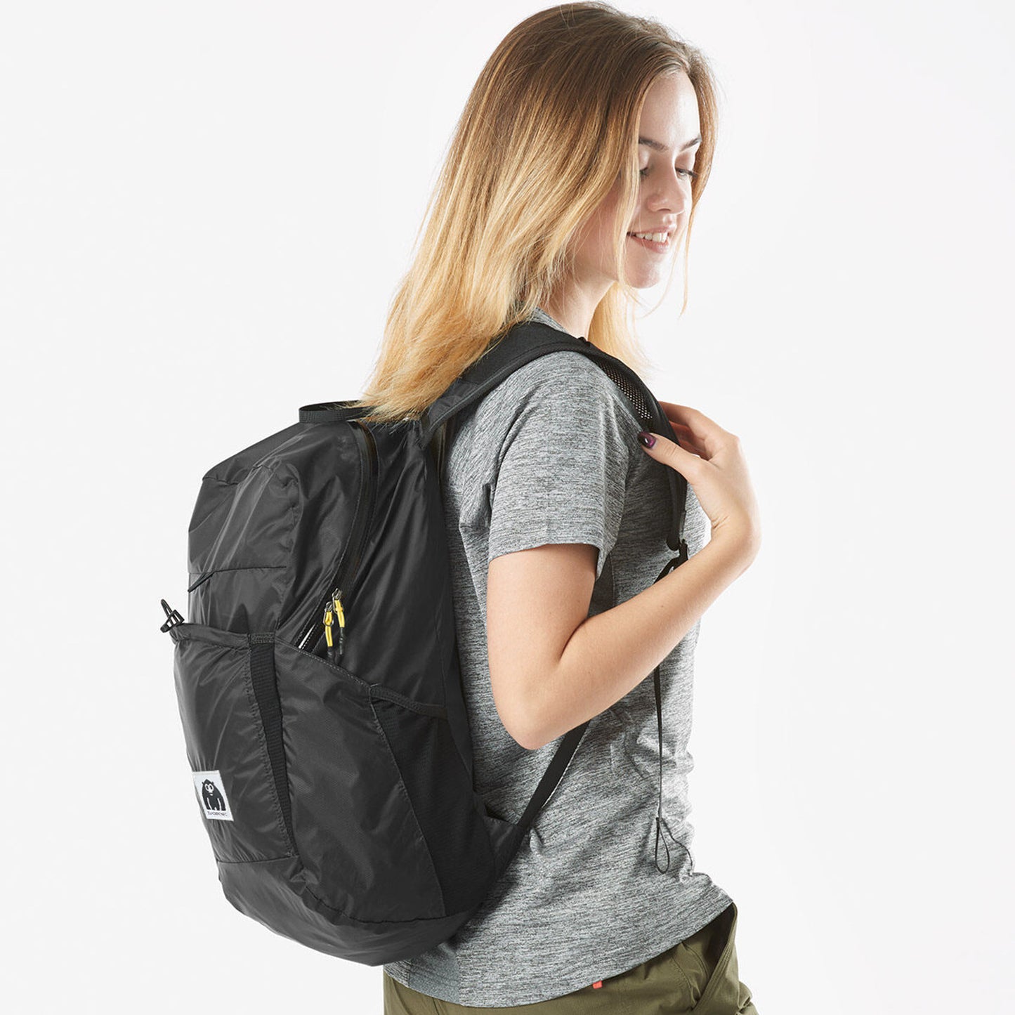 BLACKPONGO Cloudwing 18L Packable Waterproof Backpack - outdoor use detail